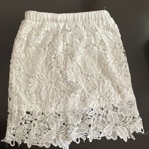 Toni  Serena Crochet Lace Mini Skirt White Size M